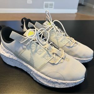 Nike Crater Impact (practically new)